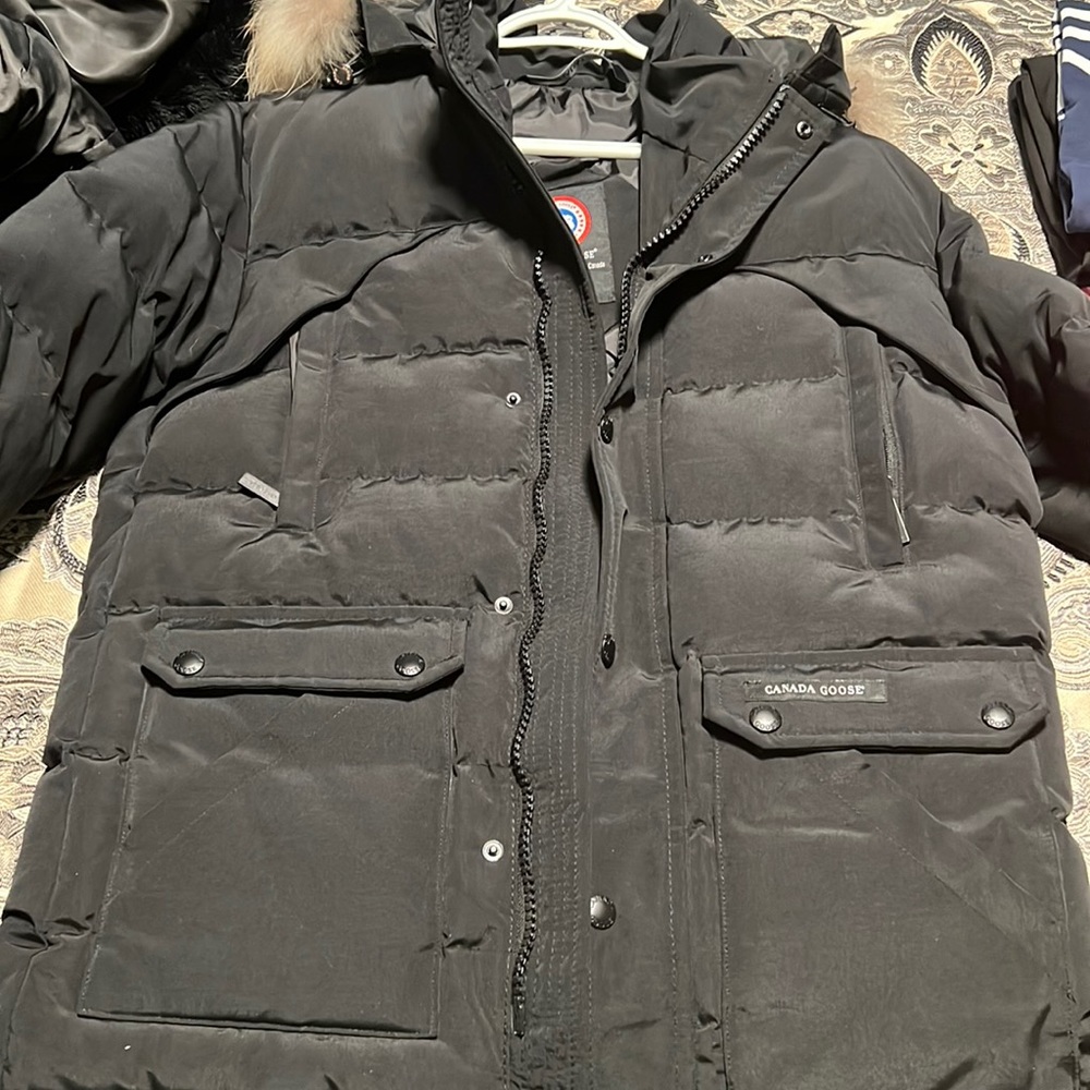Canada goose puffer